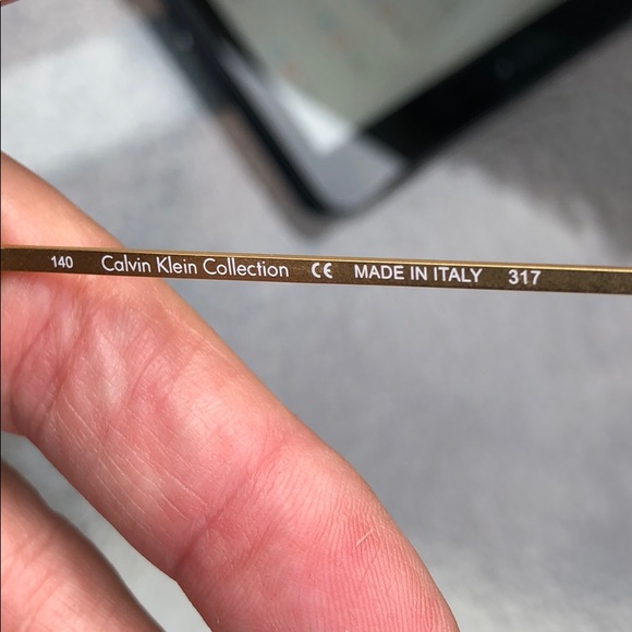 Calvin Klein sunglasses light brown horn color new - Picture 6 of 6